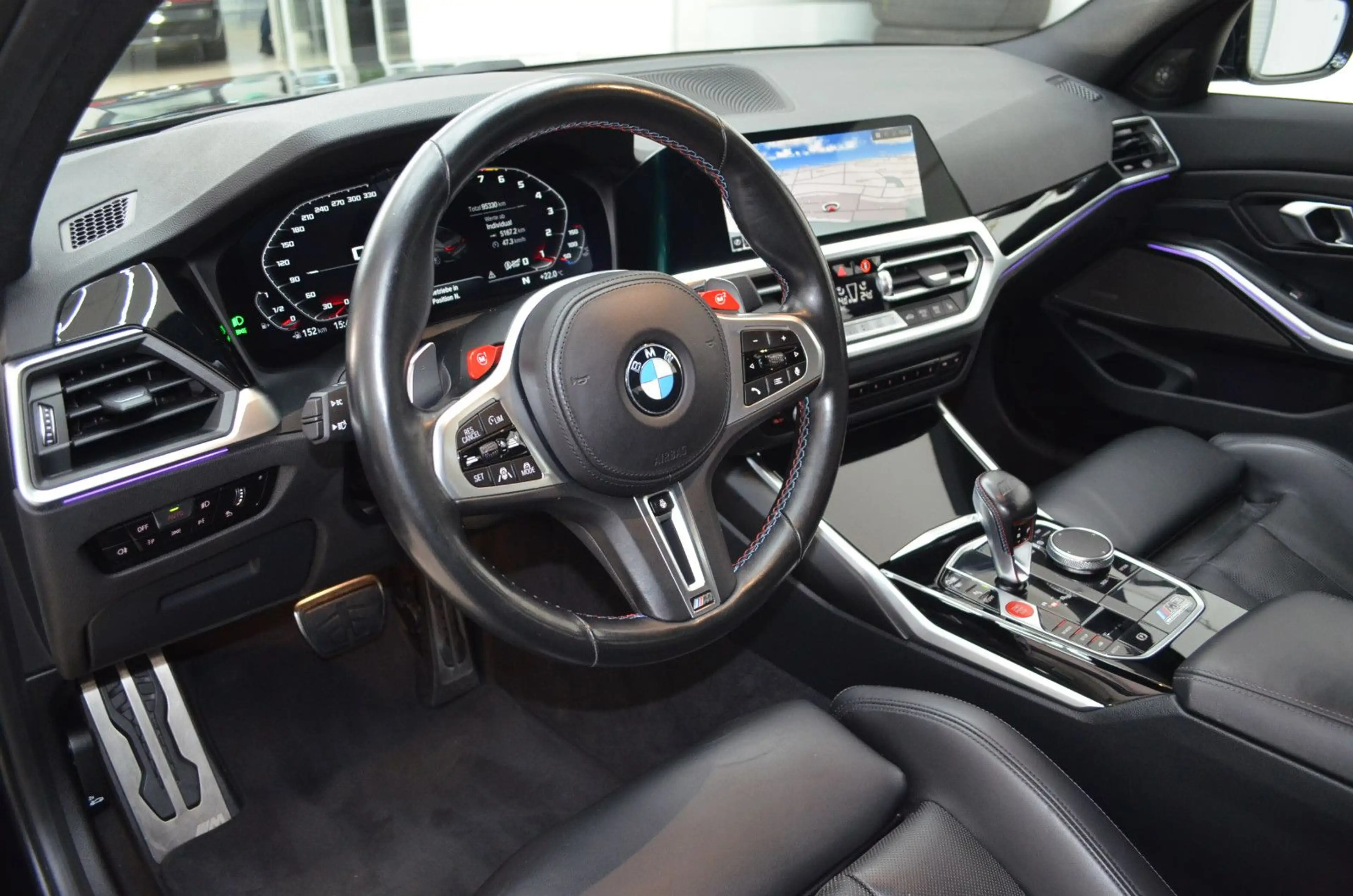 BMW M3 Limousine xDrive Competition — photo 11