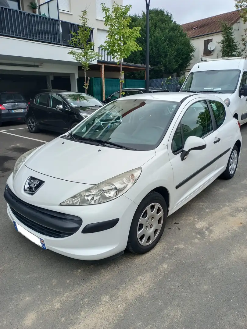 Peugeot 207 207 1.4e 16v 90ch Urban - 1