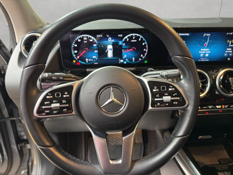 Mercedes-Benz GLA 200 GLA — photo 11