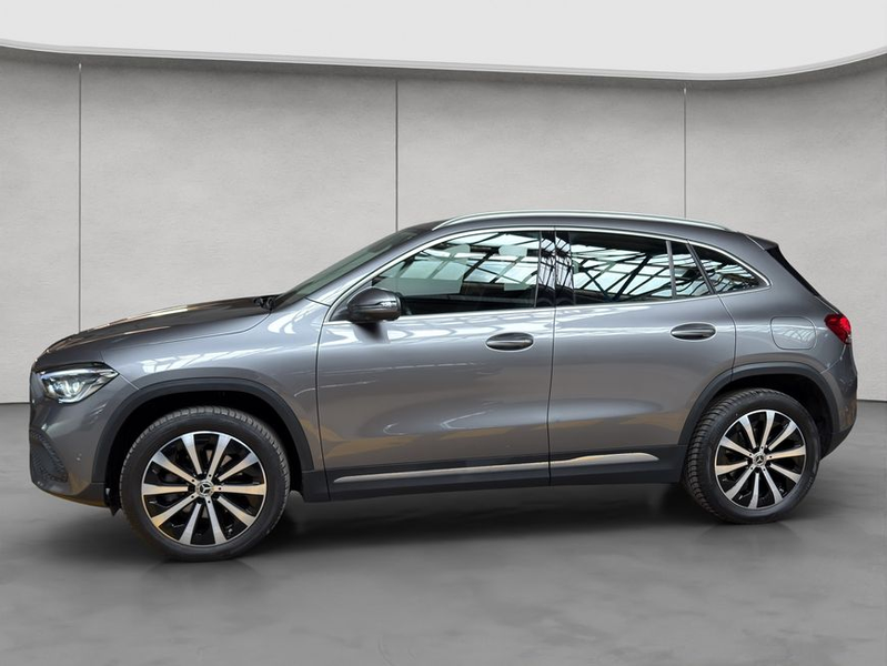 Mercedes-Benz GLA 200 GLA — photo 2