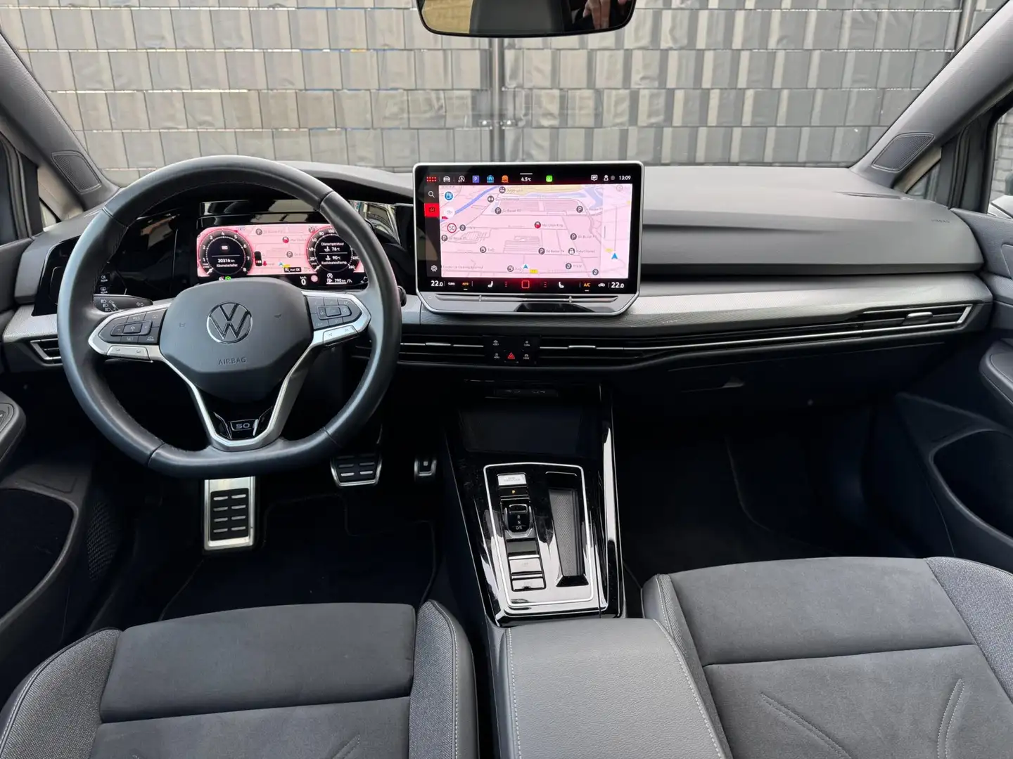 Volkswagen Golf 1.5 eTSI EDITION 50 Gris - 2