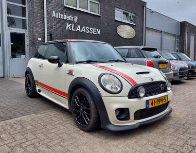 MINI Cooper S 1.6 Cooper S Chili,JCW Bumpers+Side Skirts,174PK!