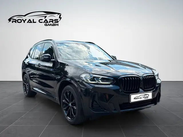 BMW X3 view 3