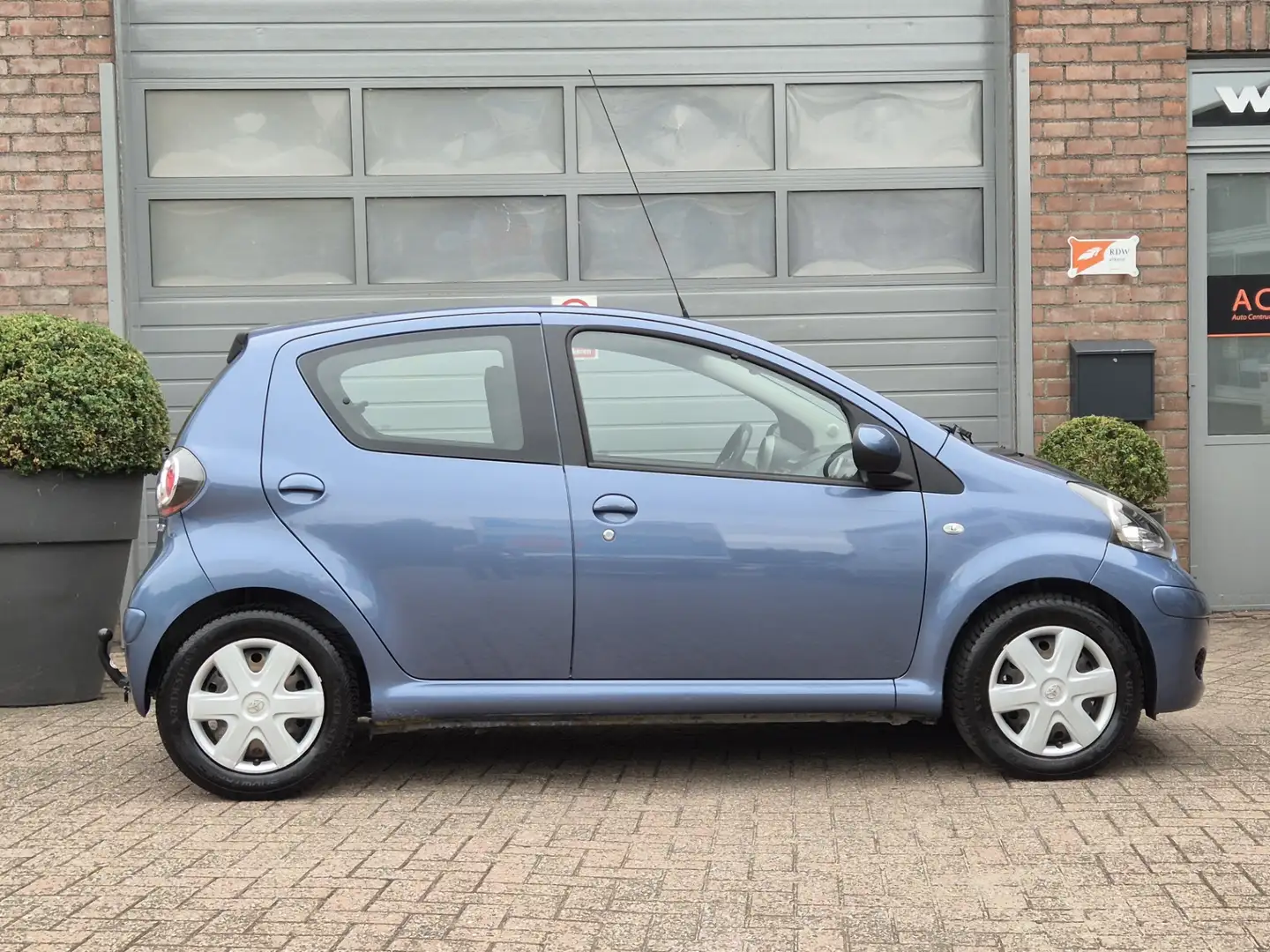 Toyota Aygo 1.0-12V Comfort Trekhaak Bleu - 2