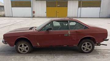 Coupè