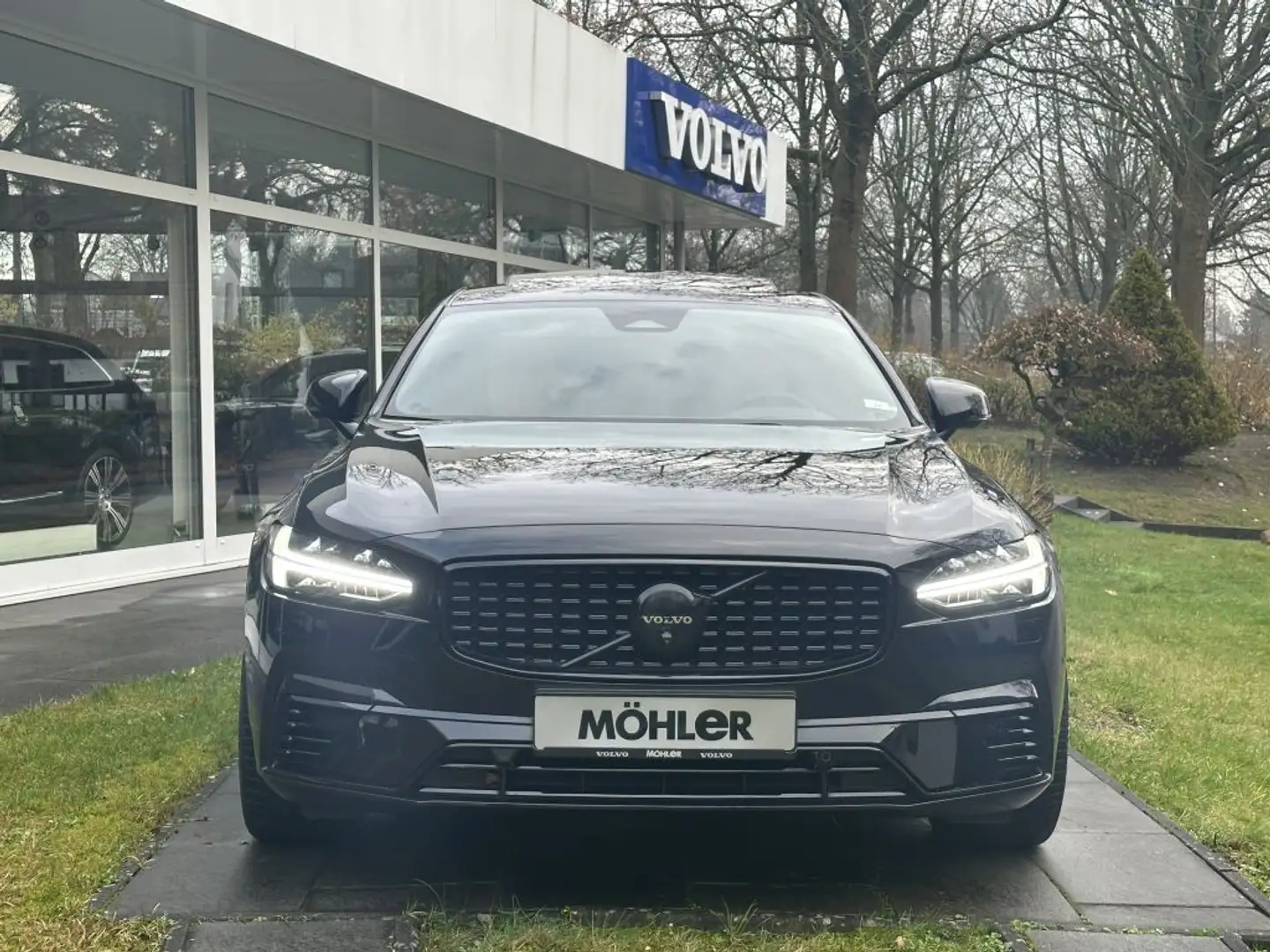 Volvo S90 T8 Recharge AWD Ultimate Dark Negru - 2
