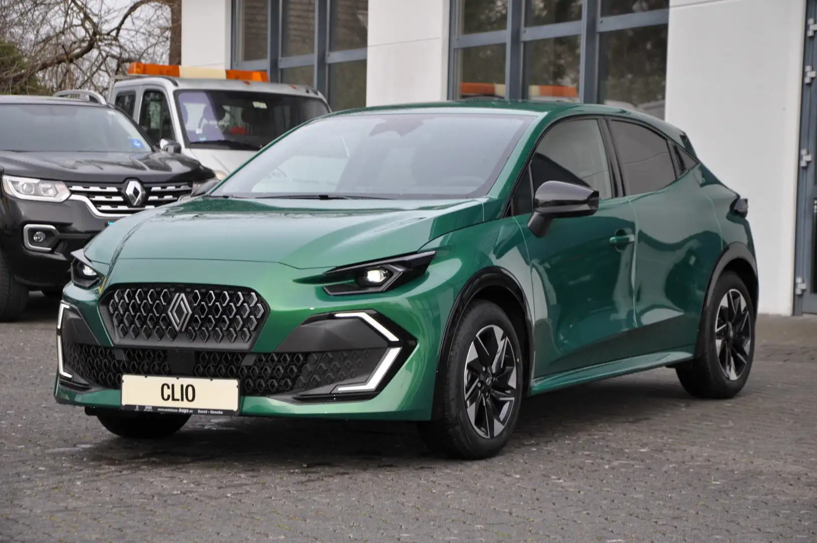 Renault Clio Techno TCe 115 Verde - 2