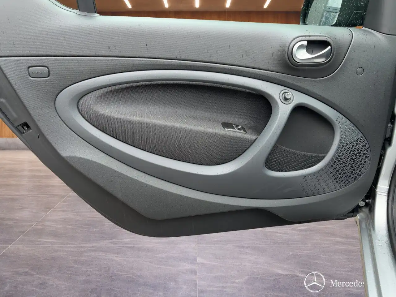 smart forTwo 2024 — фото 13