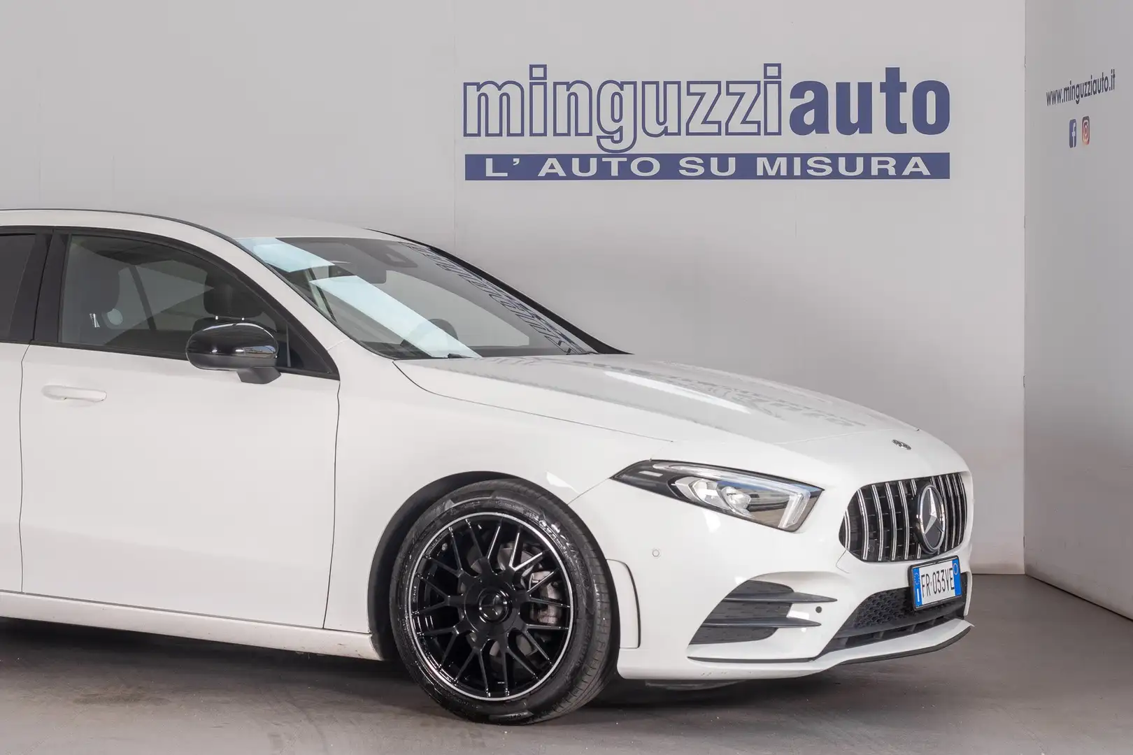 Mercedes-Benz A 180 d Premium AMG auto 116CV Bianco - 2
