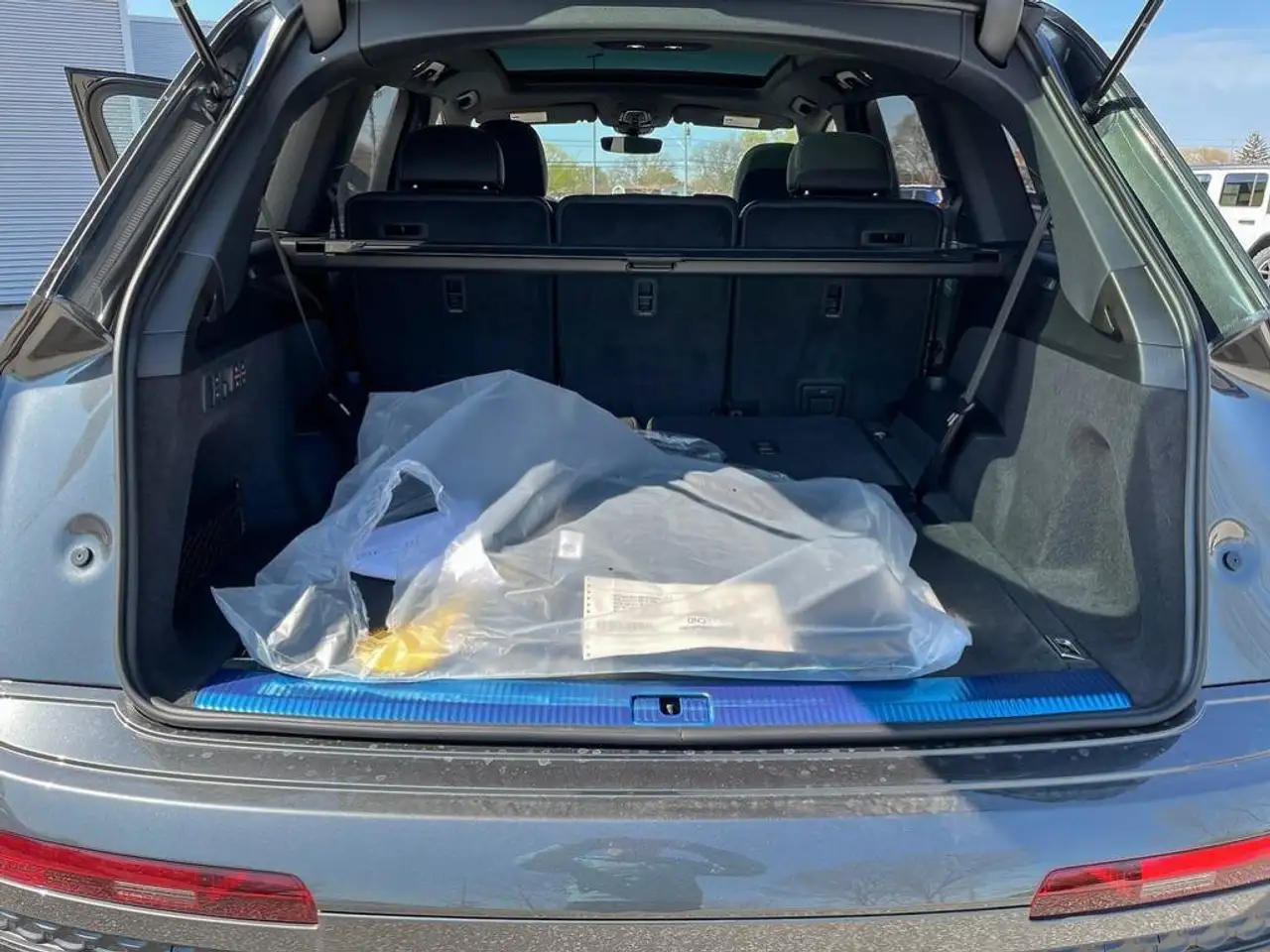 Audi Q7 снимка Audi Q7