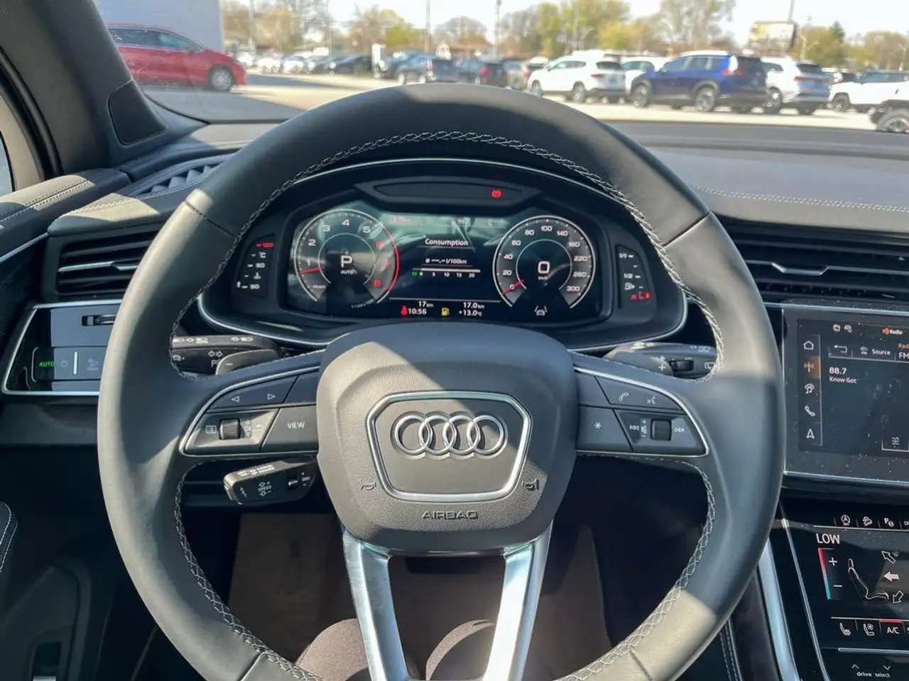 Audi Q7 снимка Audi Q7