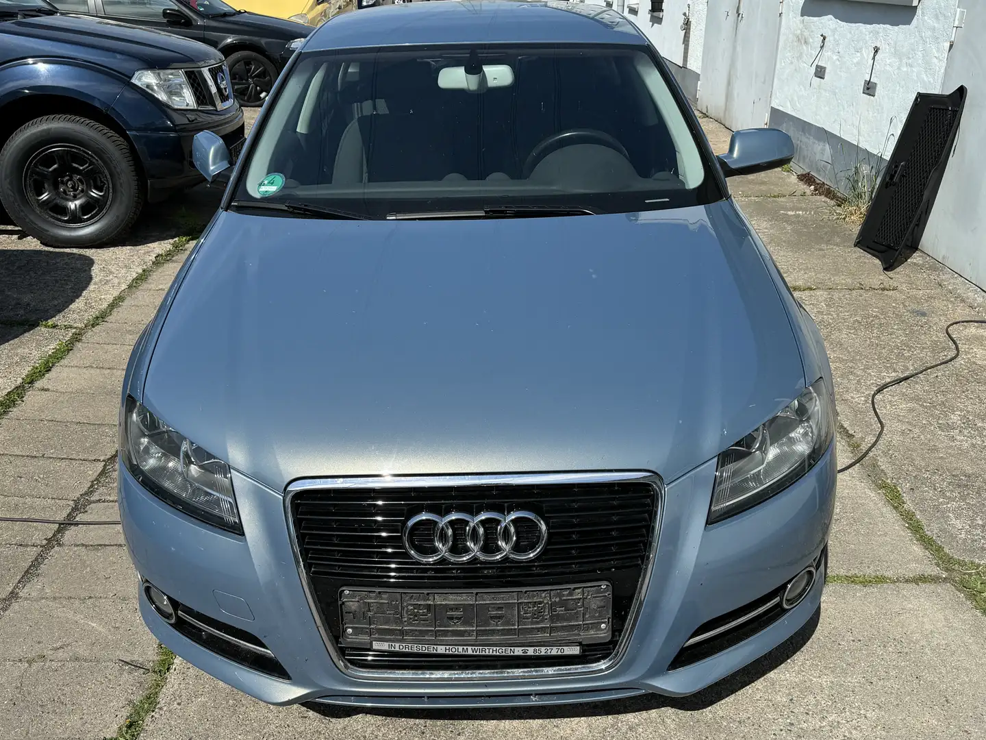 Audi A3 1.4 TFSI Ambiente Bleu - 2
