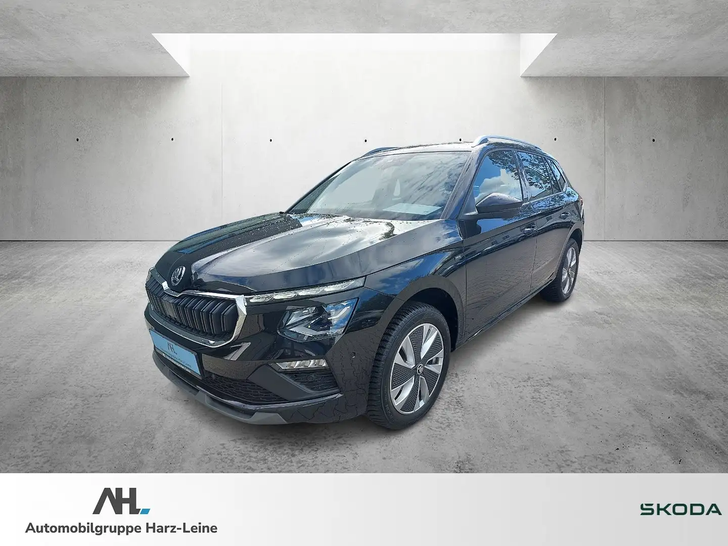 Skoda Kamiq 1.0 TSI Drive DSG AHK LED Navi ACC RFK SmartLink Schwarz - 1