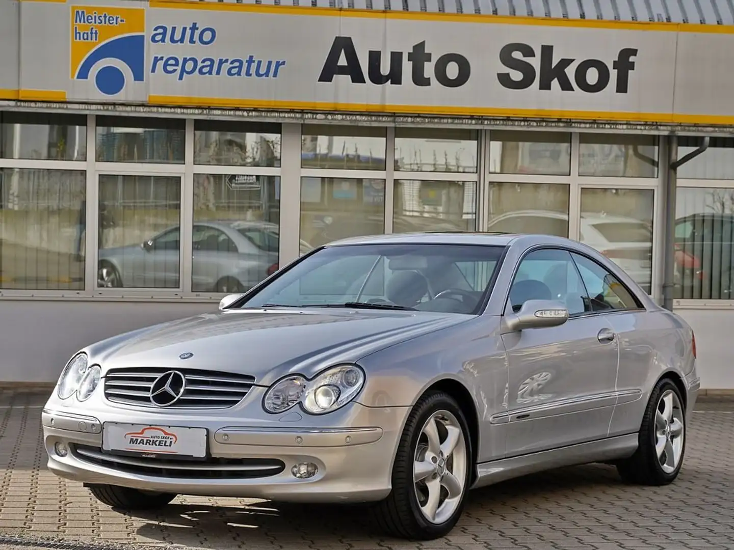 Mercedes-Benz CLK 320 CLK 320 | Memory | Keyless | Bi-Xenon Grau - 1