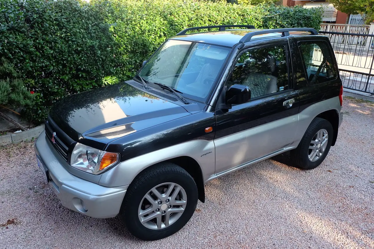 Mitsubishi Pajero Pinin