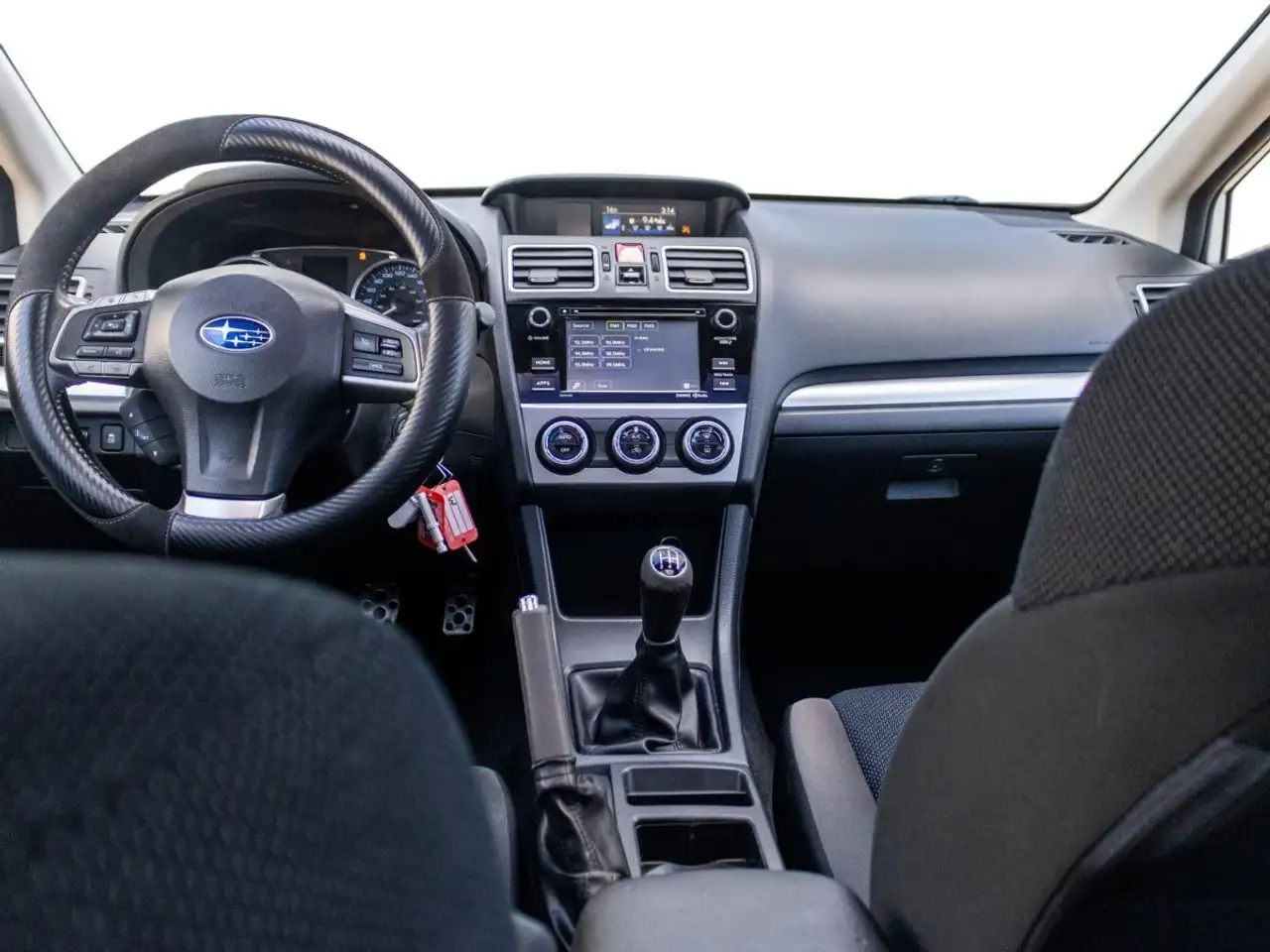 Subaru Impreza снимка Subaru Impreza