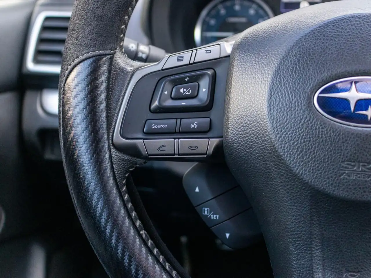 Subaru Impreza снимка Subaru Impreza