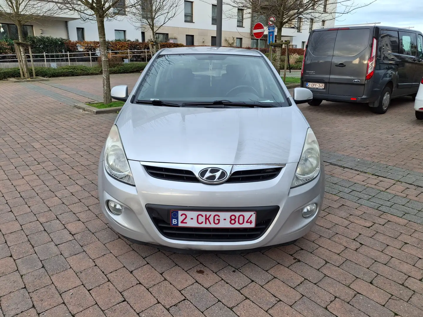 Hyundai i20 i20 1.4 CRDi Comfort BlueDrive FAP Argent - 2