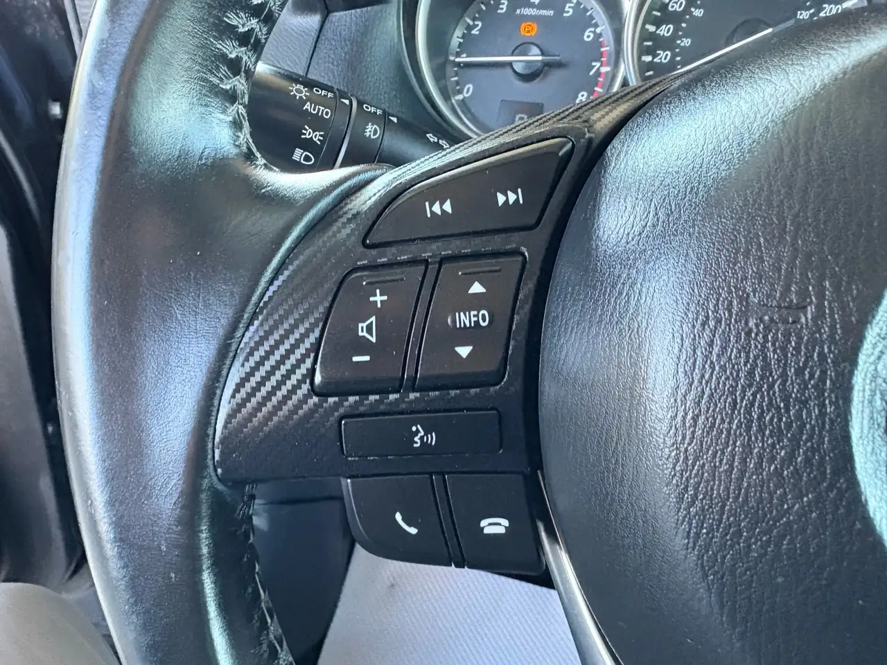 Mazda CX-5 photo Mazda CX-5
