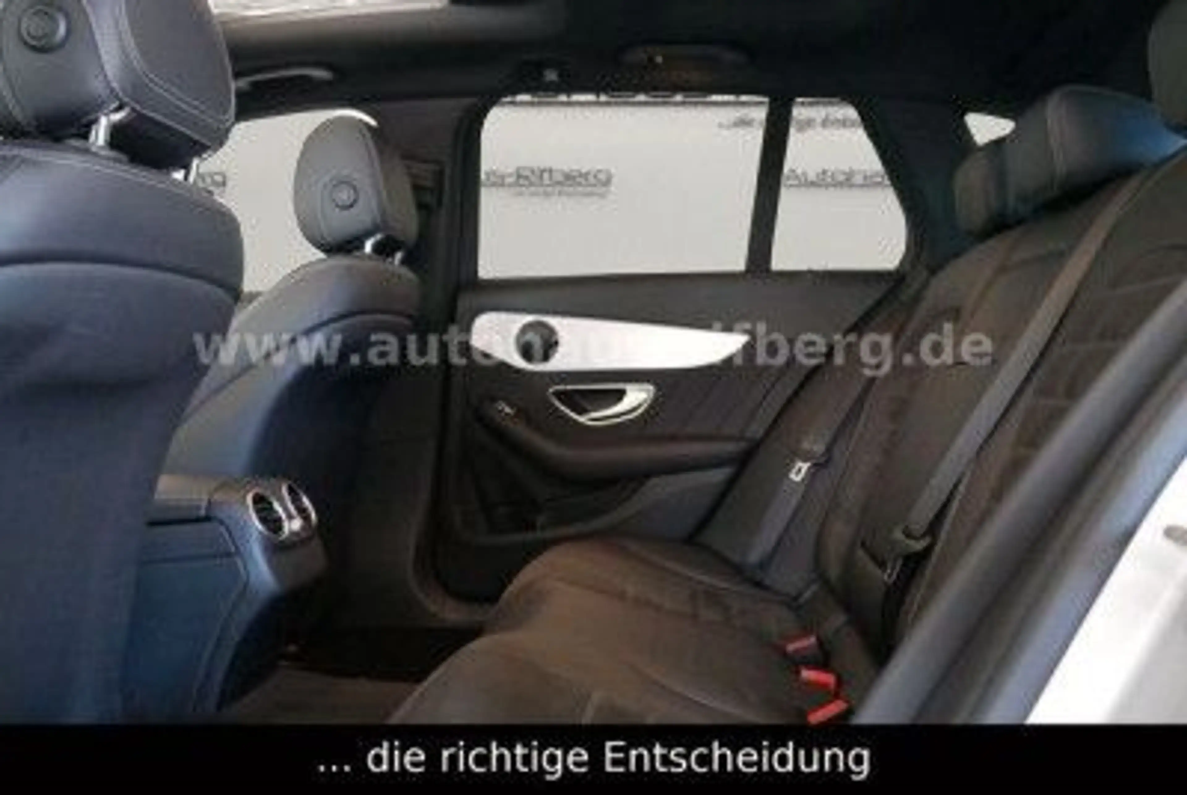 Mercedes-Benz C 300 de T AMG-Line 9G LED/Nav/SZH/RFK/PanD/KeyG — photo 8