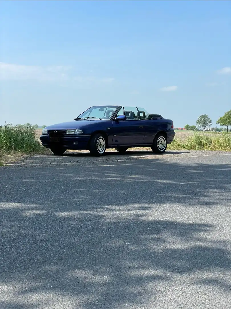 Opel Astra Cabrio 1.8i Bertone Edition - 2