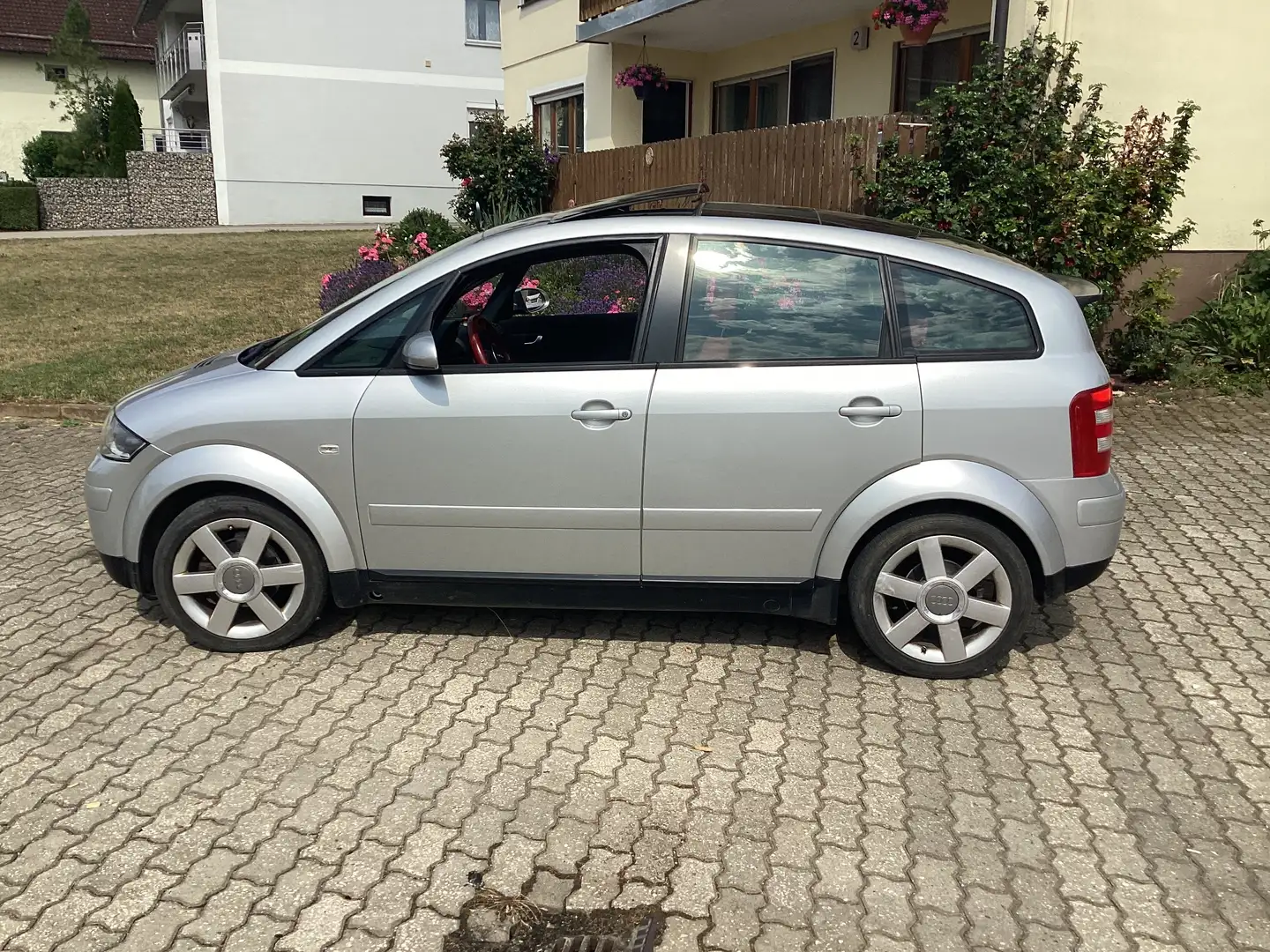 Audi A2 TDI Silber - 1