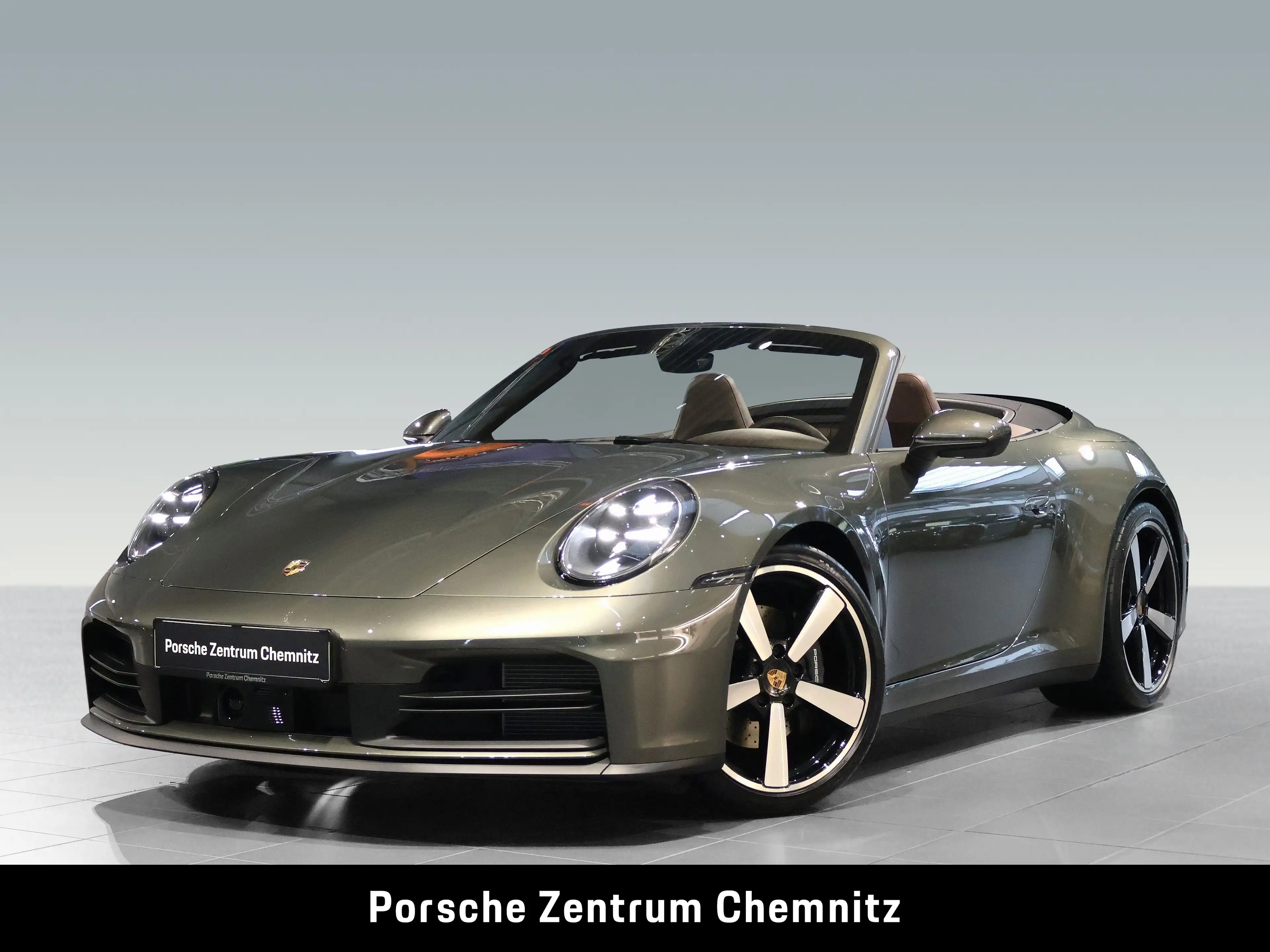 Porsche 911 Carrera Cabrio;Sportabgas;BOSE;Lift;ACC