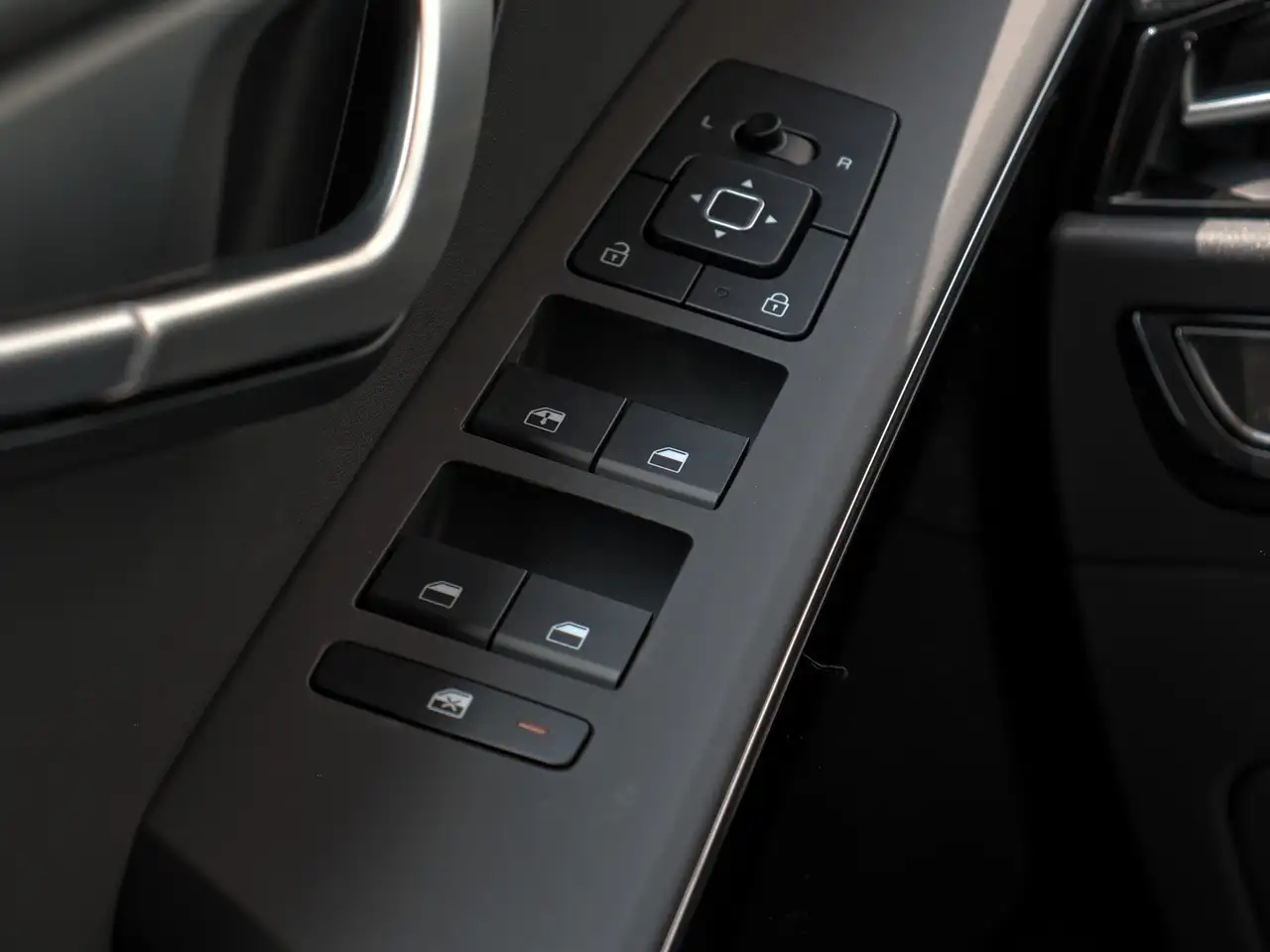 Kia Niro снимка Kia Niro