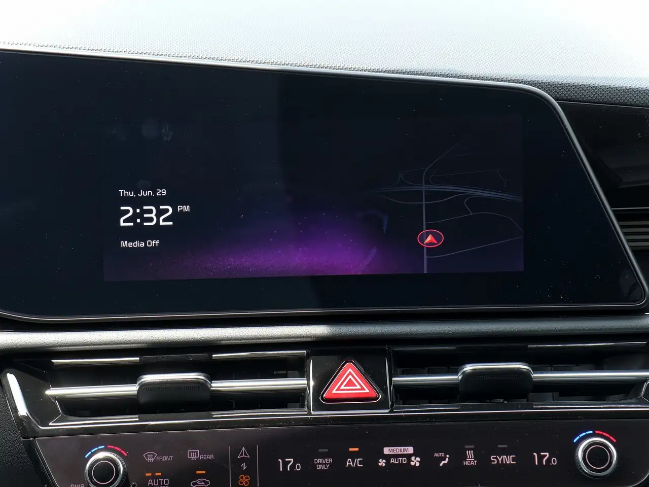 Kia Niro снимка Kia Niro