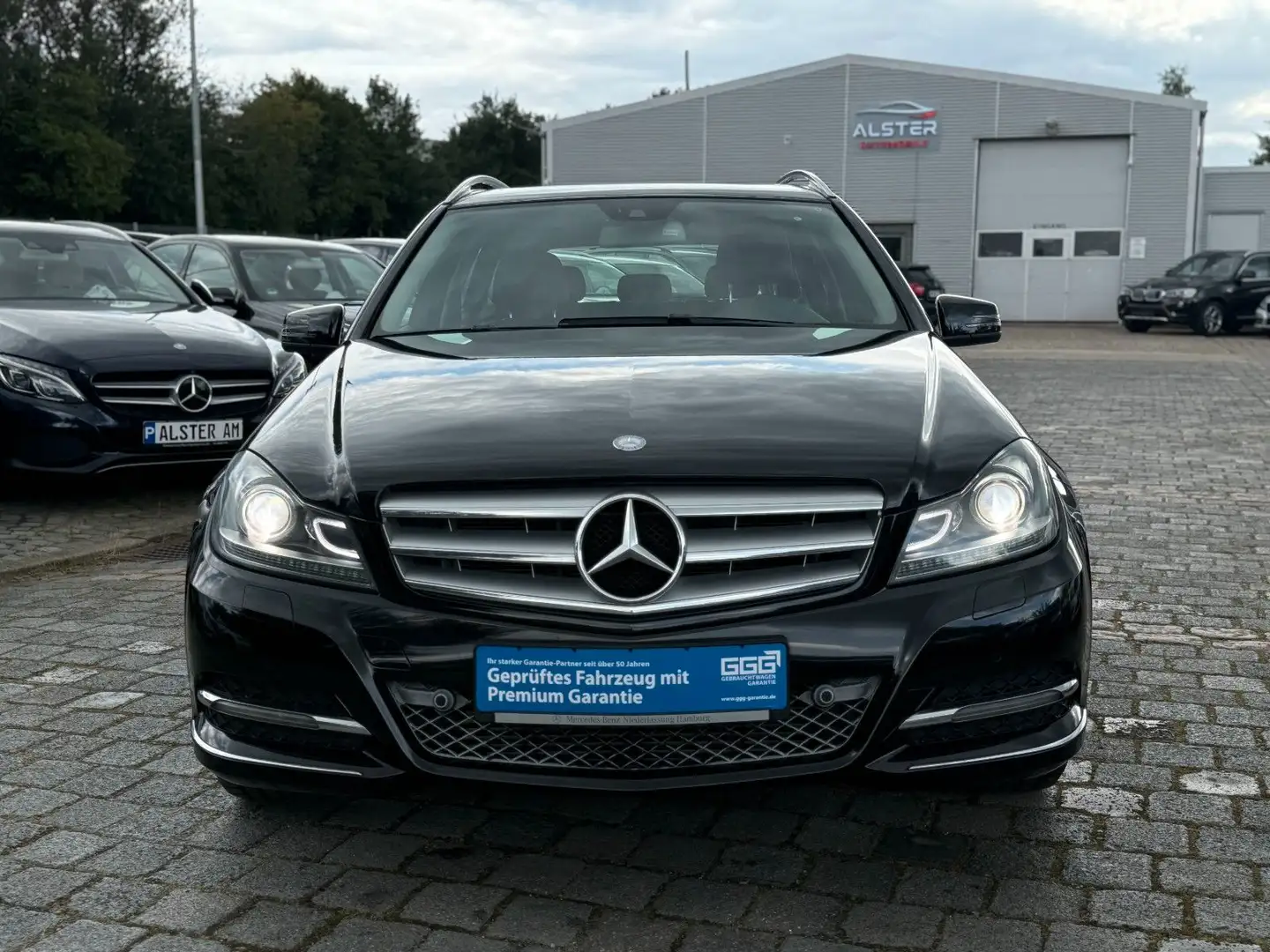 Mercedes-Benz C 180 C -Klasse T-Model CGI BlueEfficiency Zwart - 2