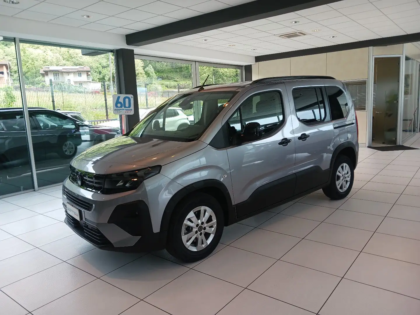 Peugeot Rifter Mix BlueHDi 1.5 100 S&S Allure Standard Gris - 1