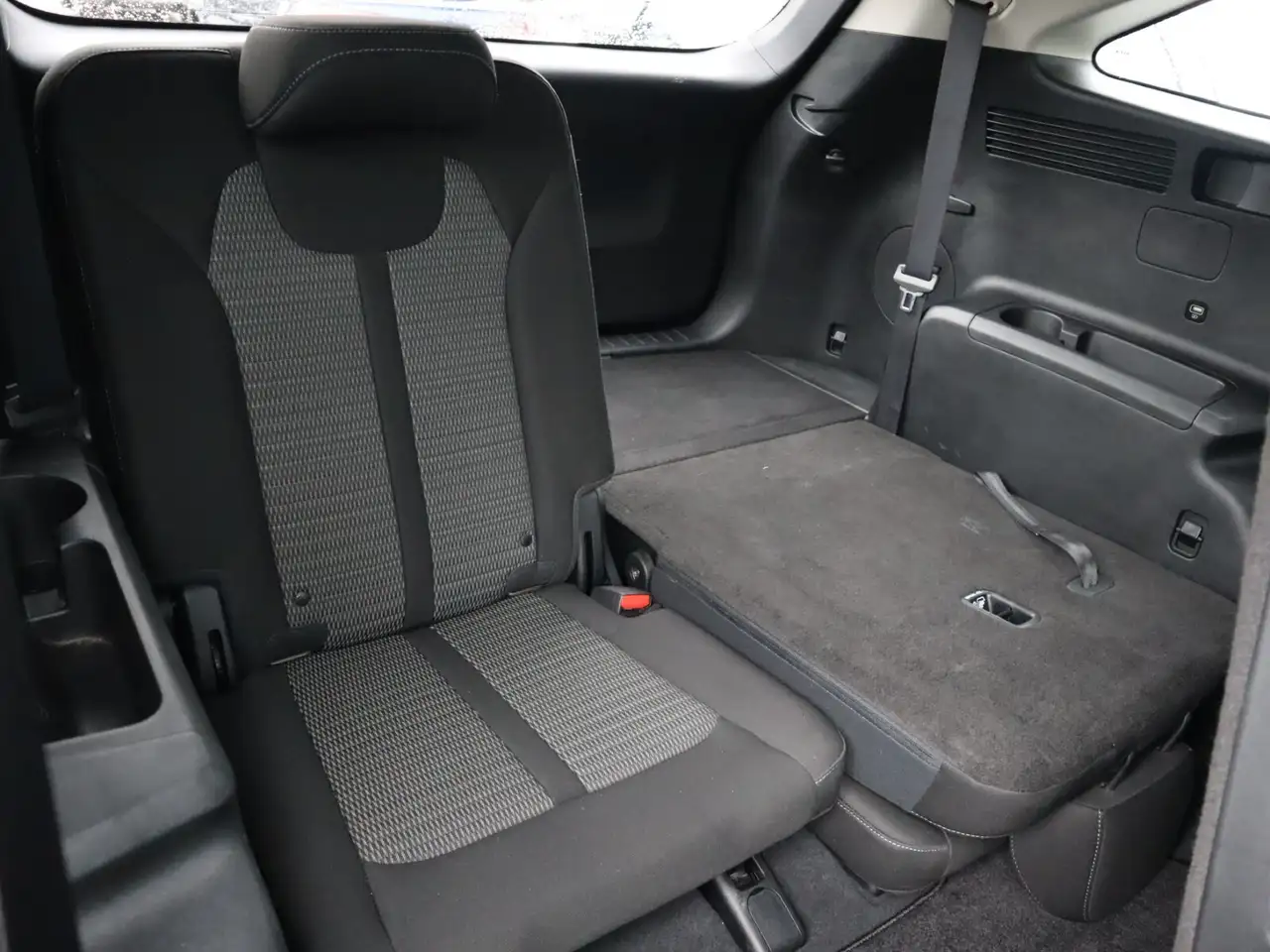 Kia Sorento снимка Kia Sorento