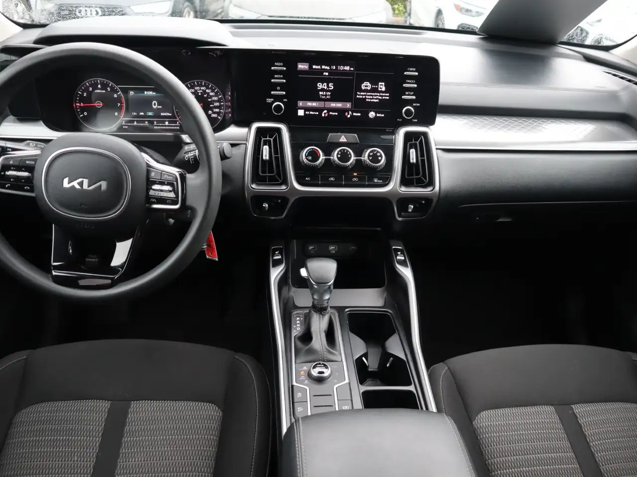 Kia Sorento снимка Kia Sorento