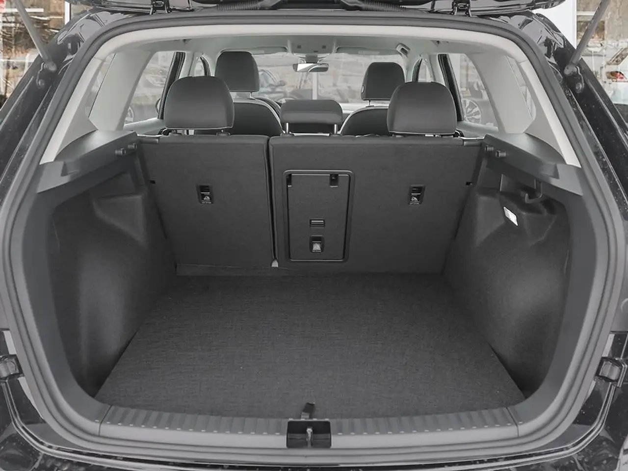 Volkswagen Taos снимка Volkswagen Taos