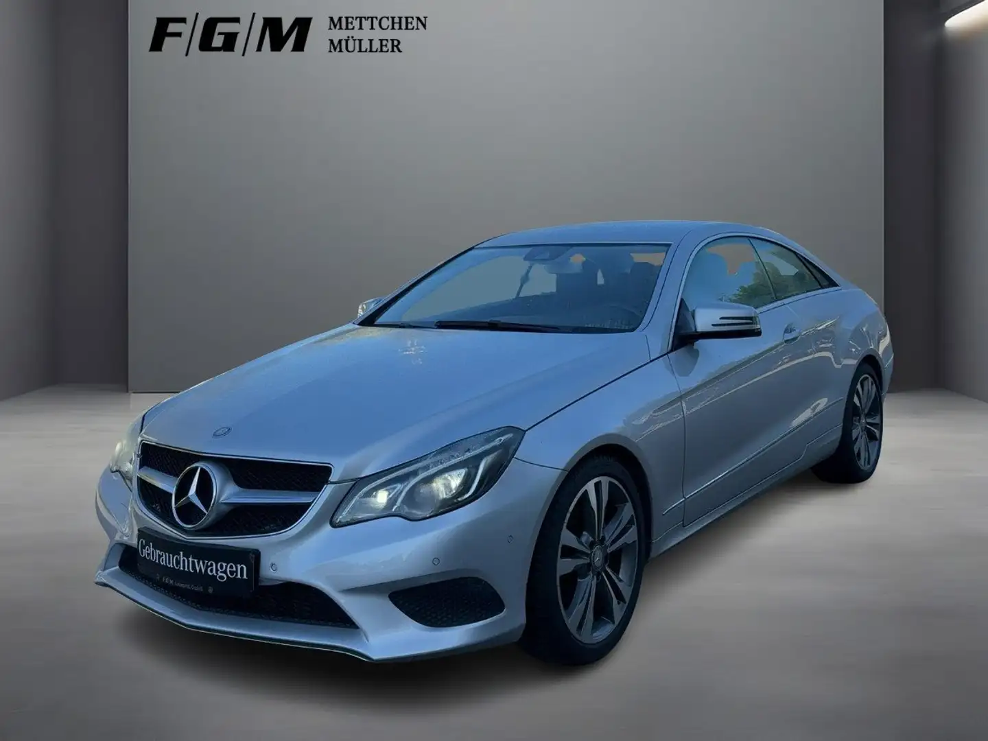 Mercedes-Benz E 200 Coupé TWA|Sitzhz|Distronic|Keyless|LED|LMF Argent - 1