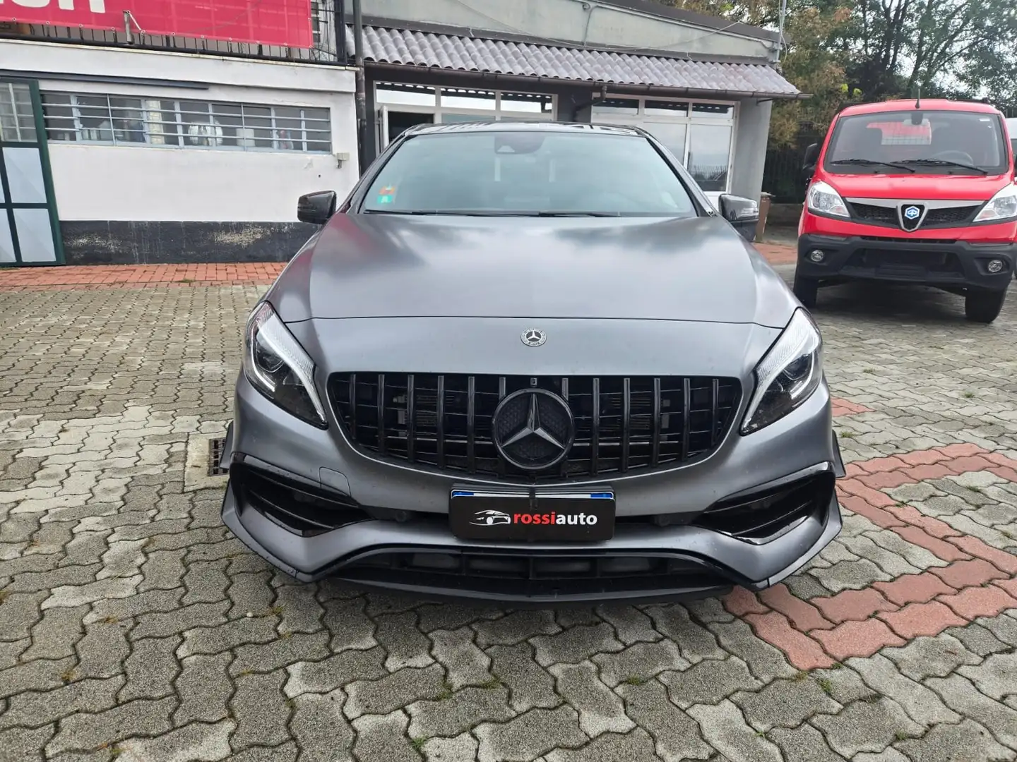 Mercedes-Benz A 45 AMG Classe A - W176 4matic 381cv auto Grigio - 2