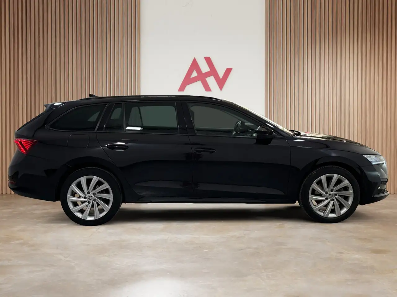 Skoda Octavia Combi iV Style 1.4 TSI PHEV ** Zetel/Stuurverw ..., миниатюра 5