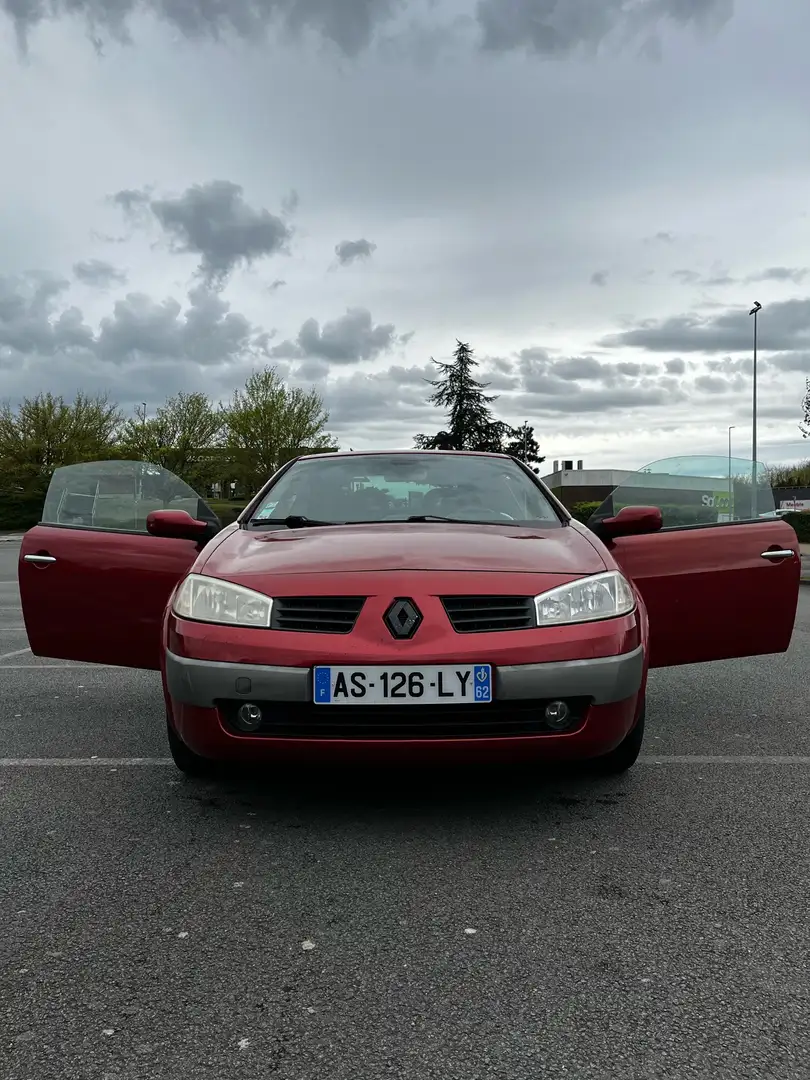 Renault Megane Mégane CC 1.6 16V Confort Authentique Rot - 2