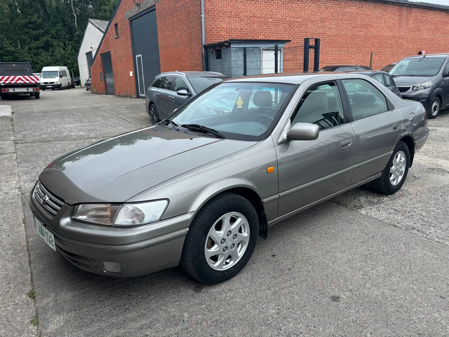 Toyota Camry 3.0i V6 24v GXi Grijs - 2