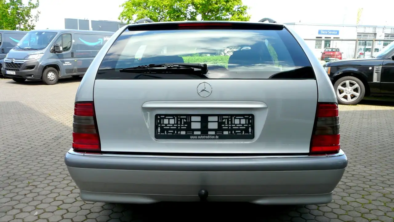 Mercedes-Benz C 200 T Kompressor Elegance -Bestzustand -wenig km, foto 6