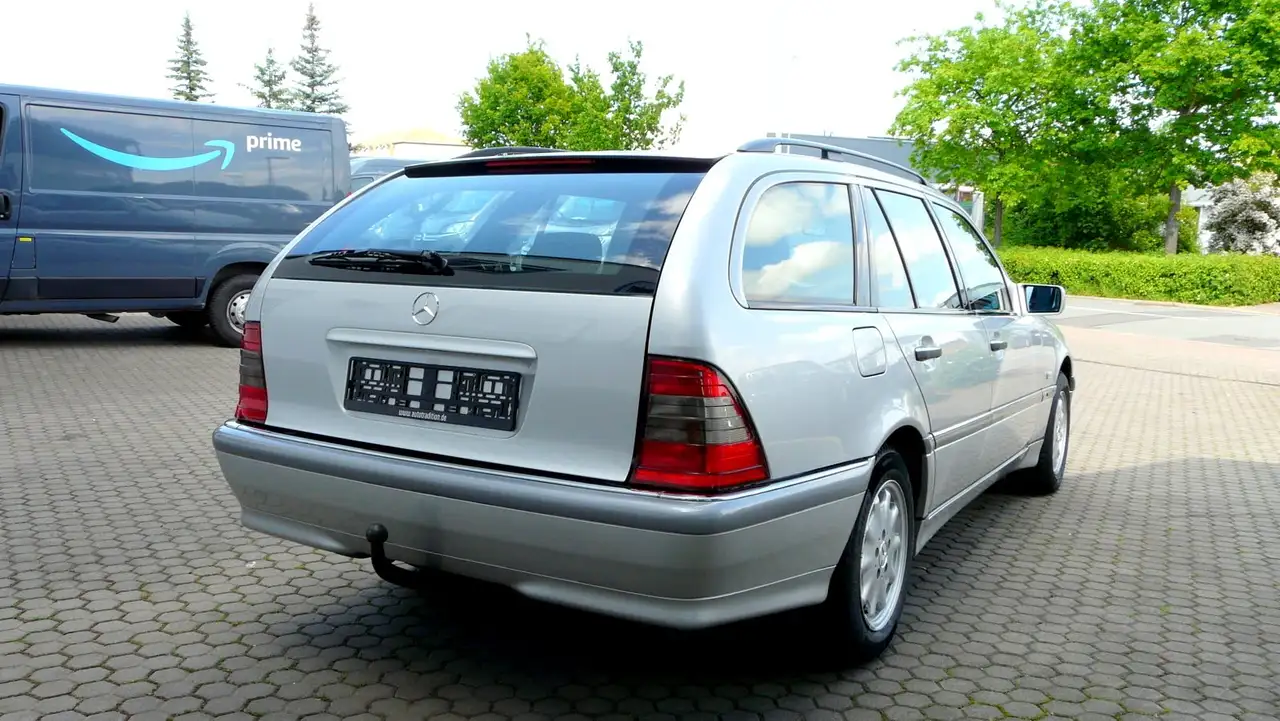 Mercedes-Benz C 200 T Kompressor Elegance -Bestzustand -wenig km, foto 5