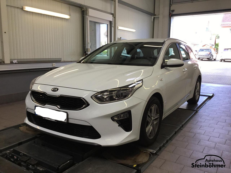 Kia Ceed / cee'd Ceed Sportswagon 1.4T-GDI NAV SHZ CarPlay Kamera
