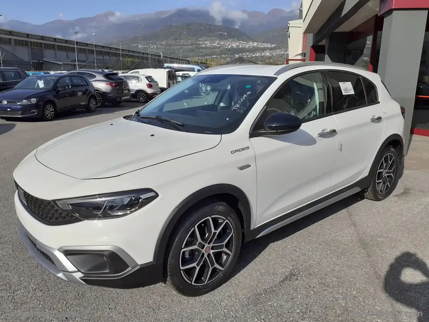 Fiat Tipo 1.0 100 CV 5 porte Cross Bianco - 2