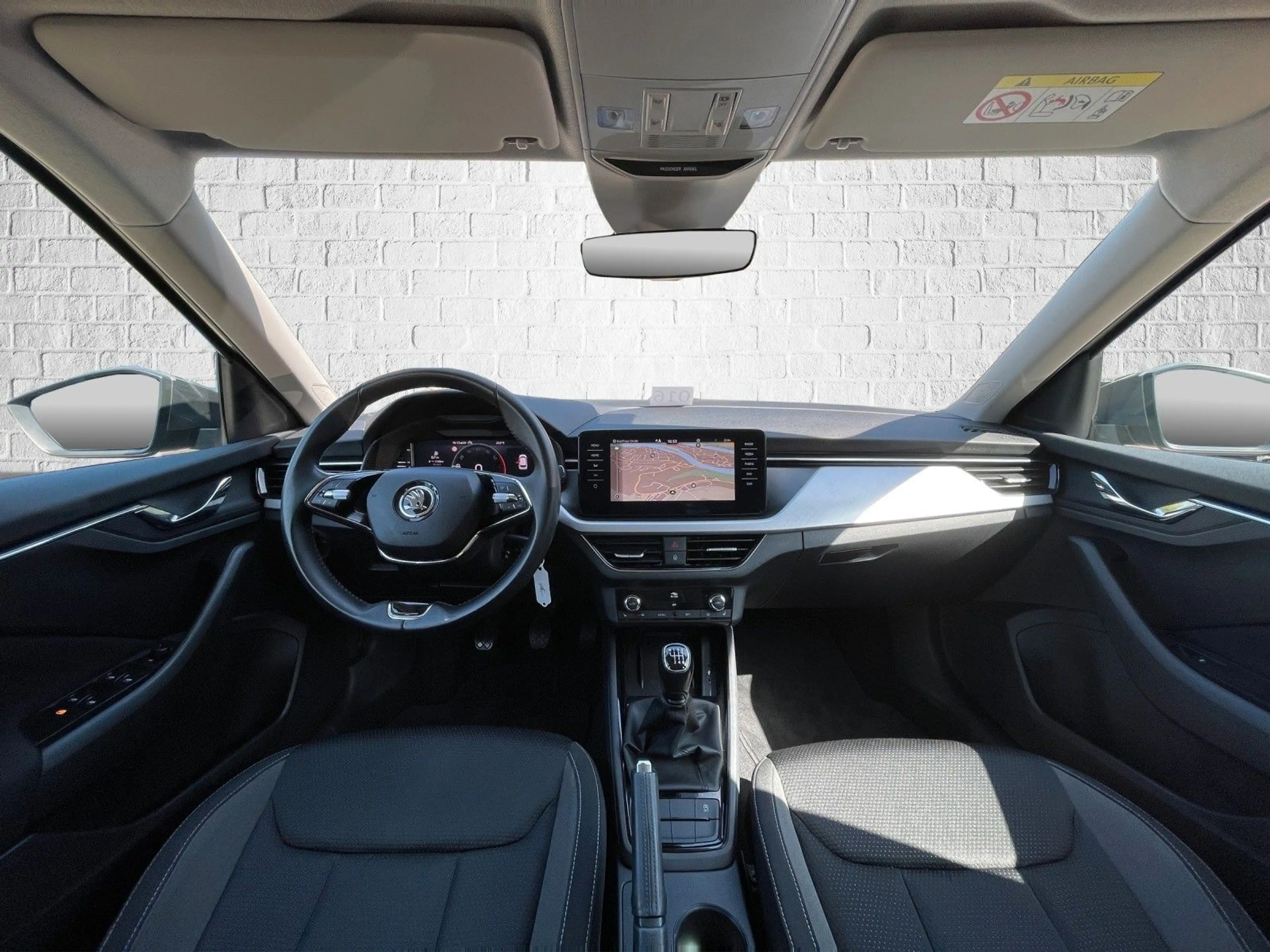 Skoda Kamiq 1.0 TSI Schalt - Tour LED Einparkhilfe SHZ — photo 13