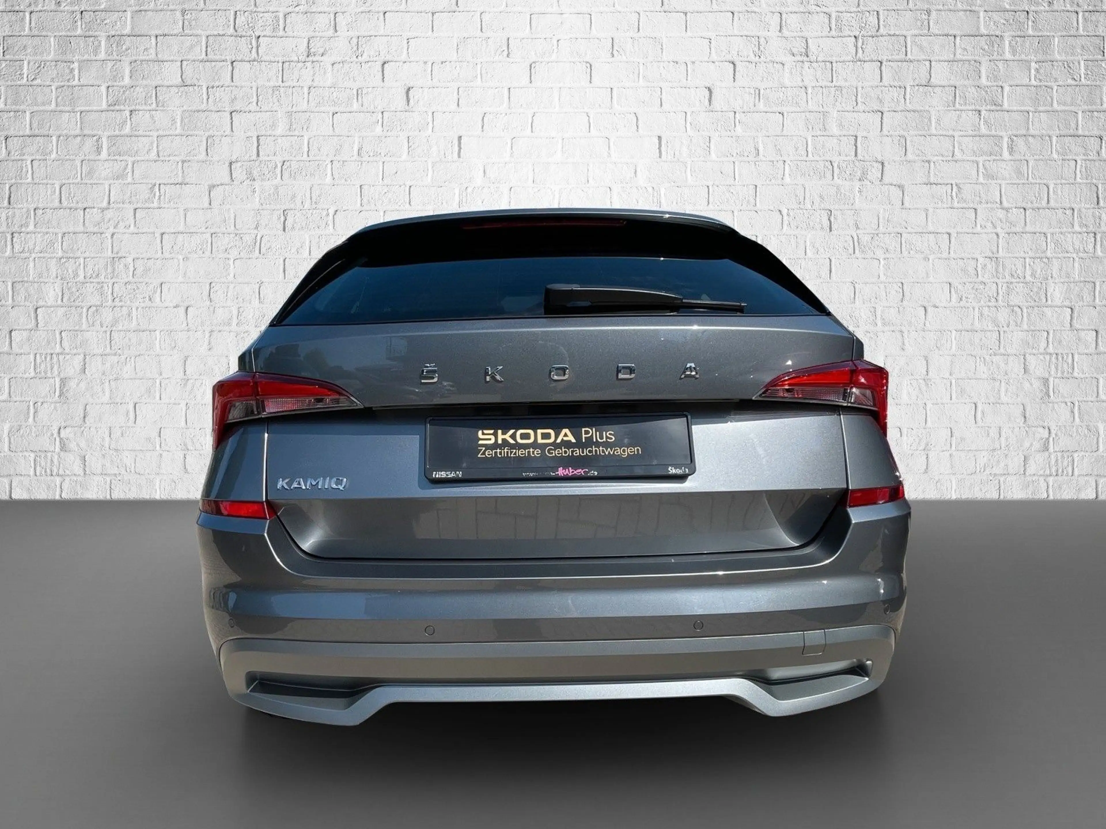 Skoda Kamiq 1.0 TSI Schalt - Tour LED Einparkhilfe SHZ — photo 4