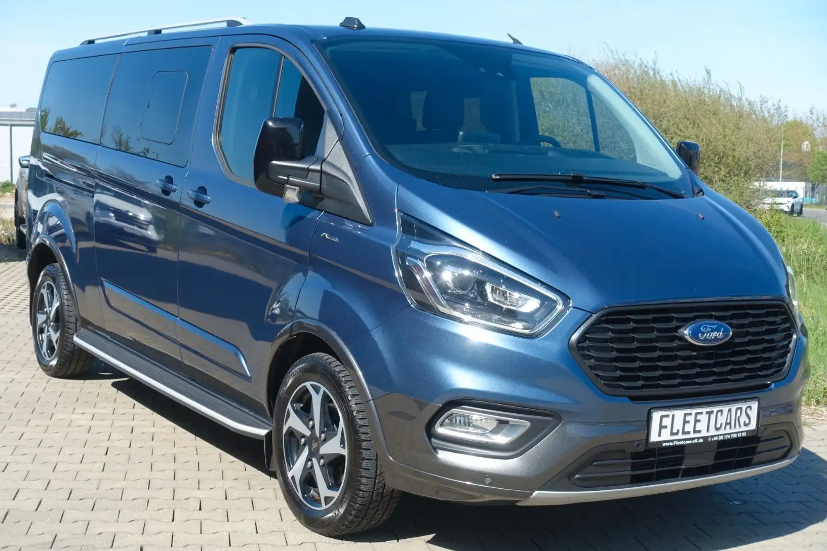 Ford Transit Custom Kasten 320 L2 Limited - 5 Sitzer Bleu - 2