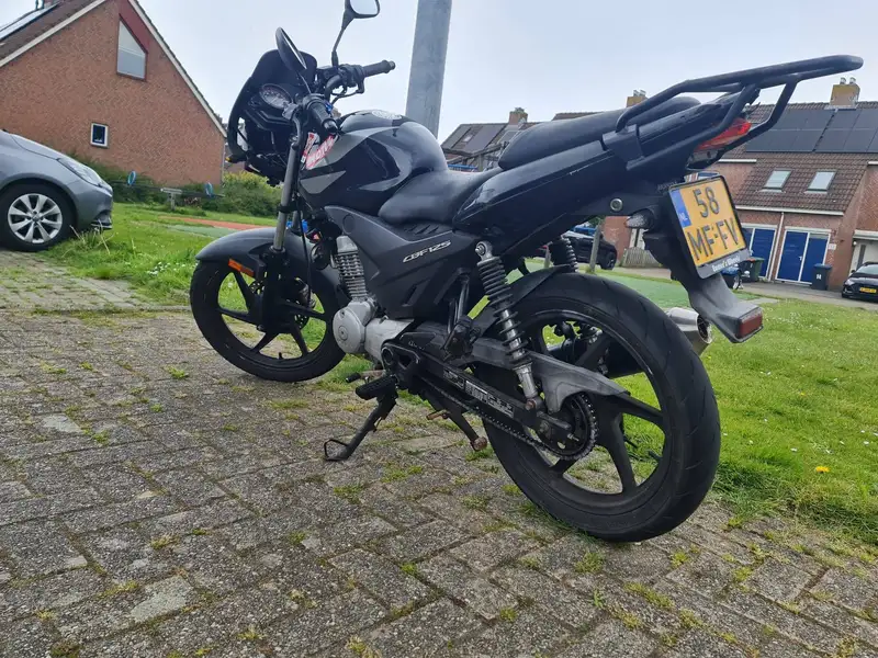 Honda CBF 125 - foto 8