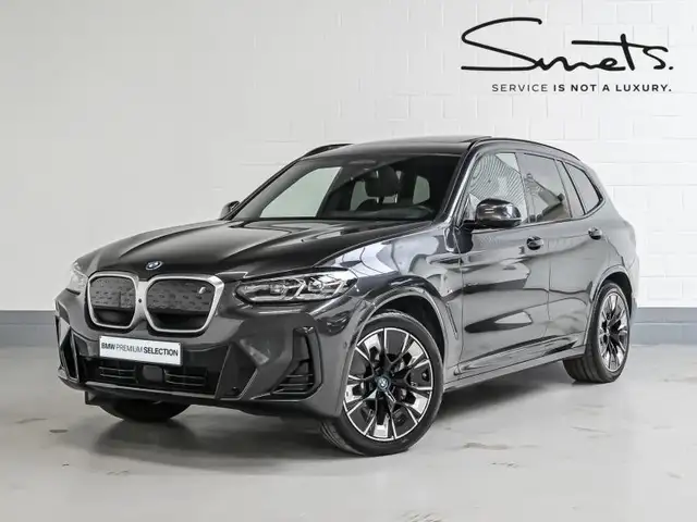 BMW iX3 M-Pack-Pano-HUD-Harman-Trekhaak-Impressive-Drive p