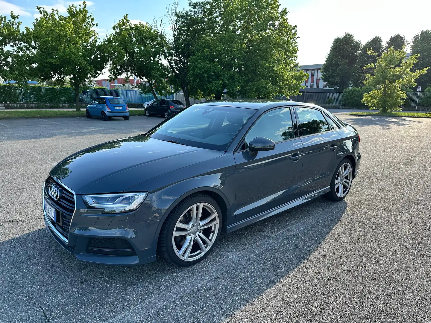 Audi A3 40 TFSI QUATTRO S-LINE Grigio - 1