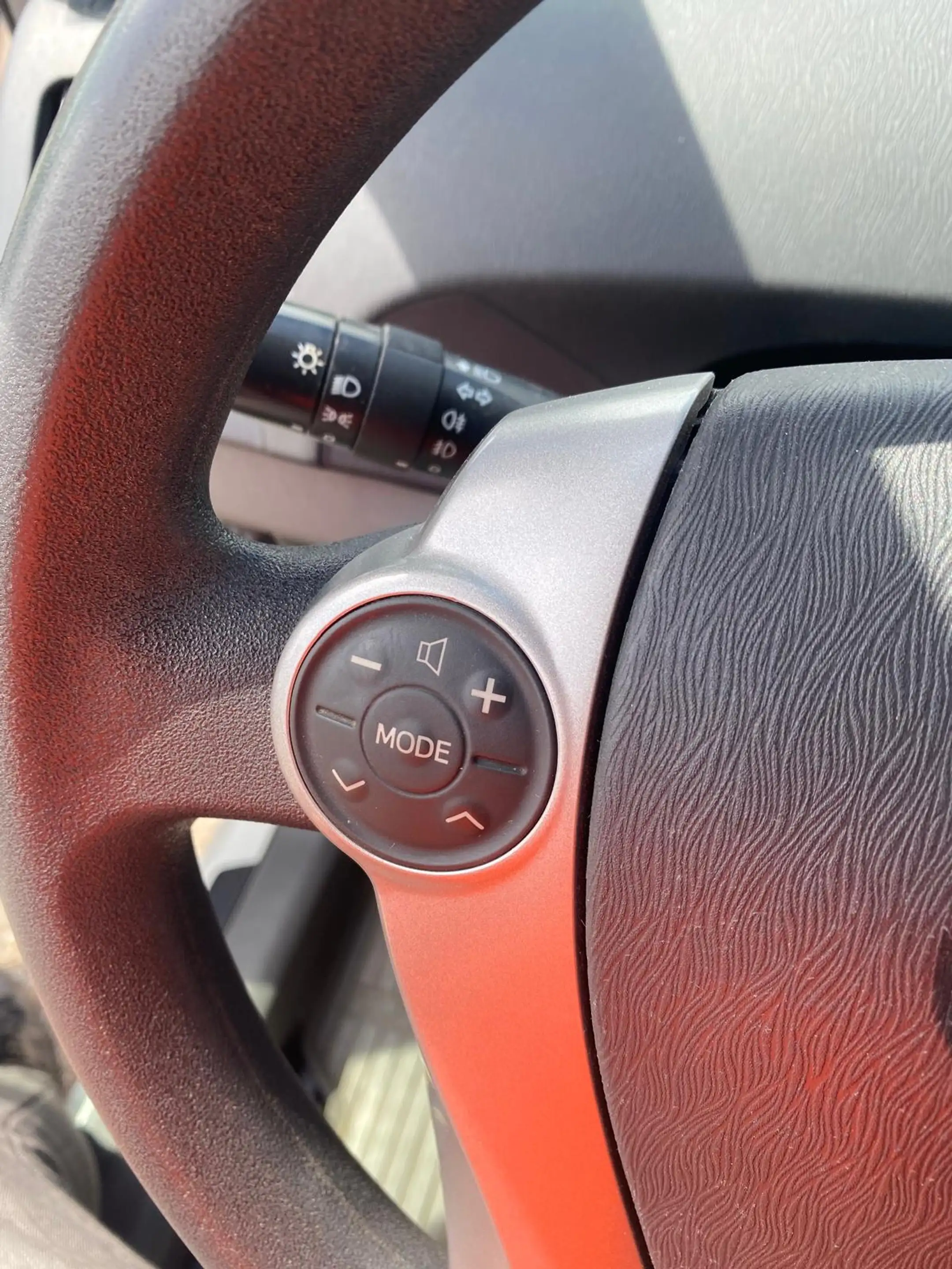 Toyota Prius Hybrid 1.8i VVT-i Comfort **1st Eigenaar** — photo 15